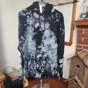 Tie-Dye Women's Top - Black and Gray